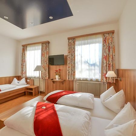 Hotel Drei Loewen Dachau Bilik gambar